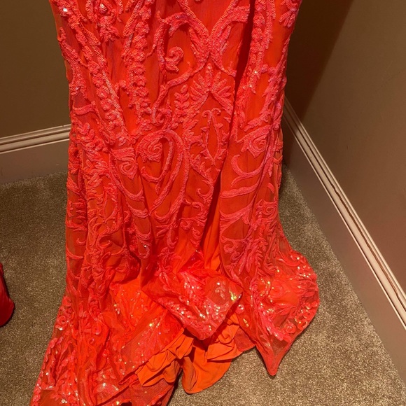 Rachel Allan Prom Style 7147 - Picture 6 of 10